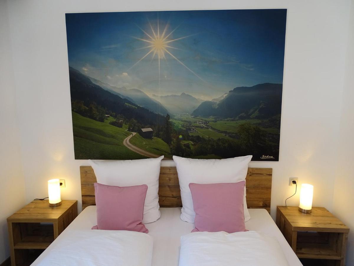 Appartementhaus Mayrhofen By Piaunddirk Exteriör bild